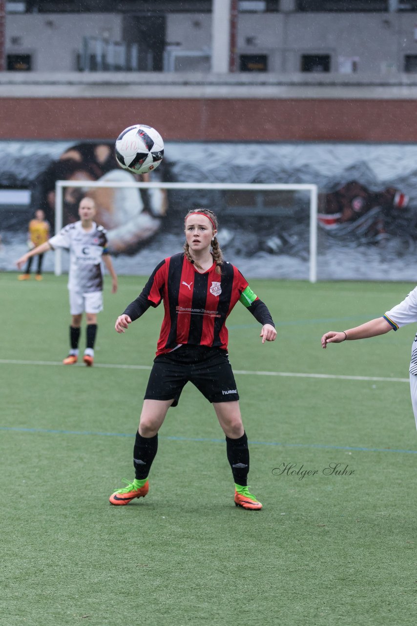 Bild 83 - B-Juniorinnen FC St.Pauli . Braedstrup IF : Ergebnis: 4:1